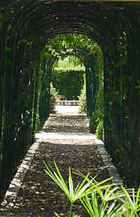 Weiter zu Les jardins de Beauchamp Weiter zu Le Grand Launay