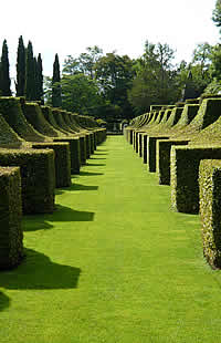 Weiter zu Les Jardins du Manoir d´Eyrignac